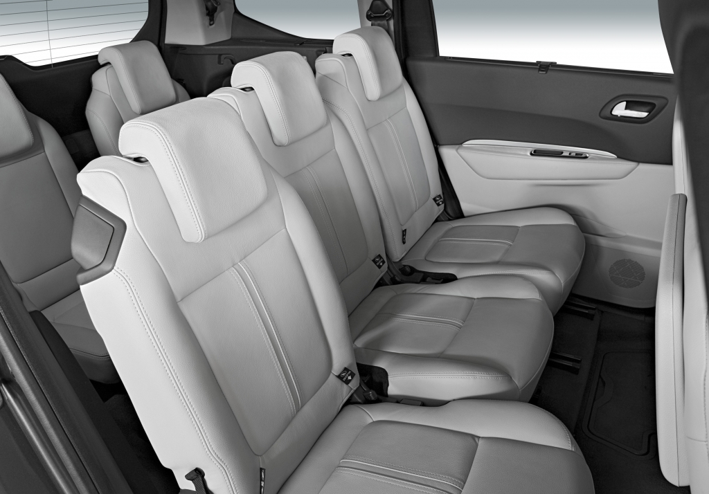 Peugeot 5008: Salonlöwe für Familien 