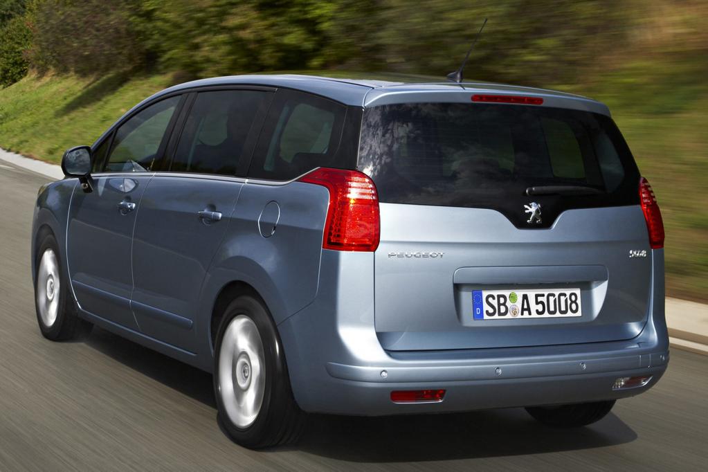 Peugeot 5008: Salonlöwe für Familien 