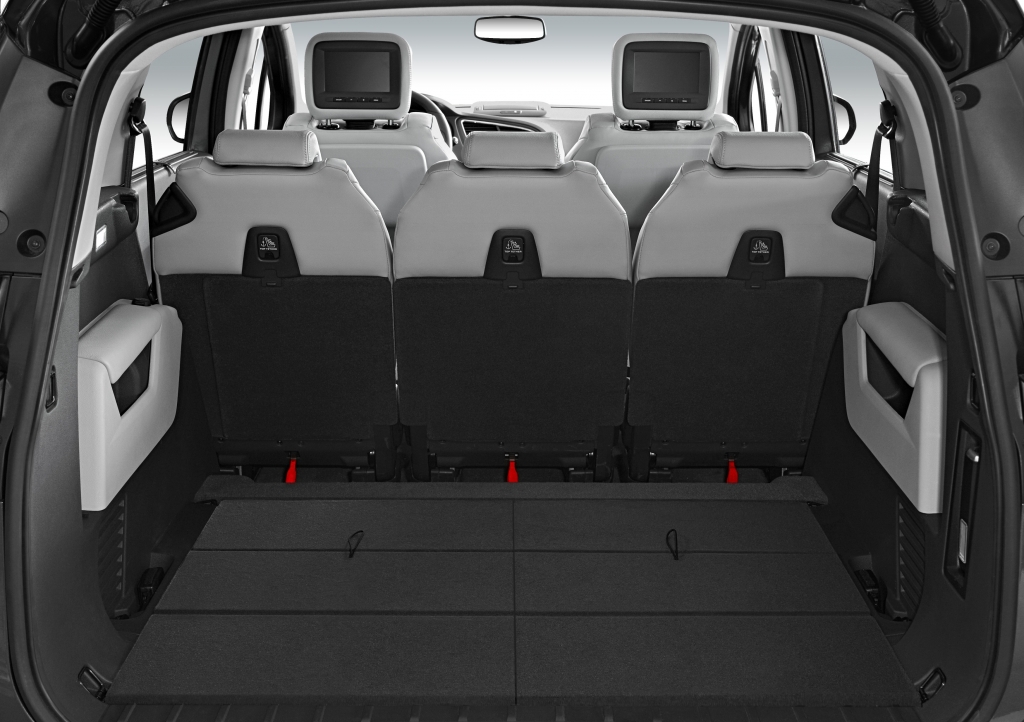 Peugeot 5008: Salonlöwe für Familien 