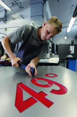 Porsche-Lehrwerkstatt gibt 