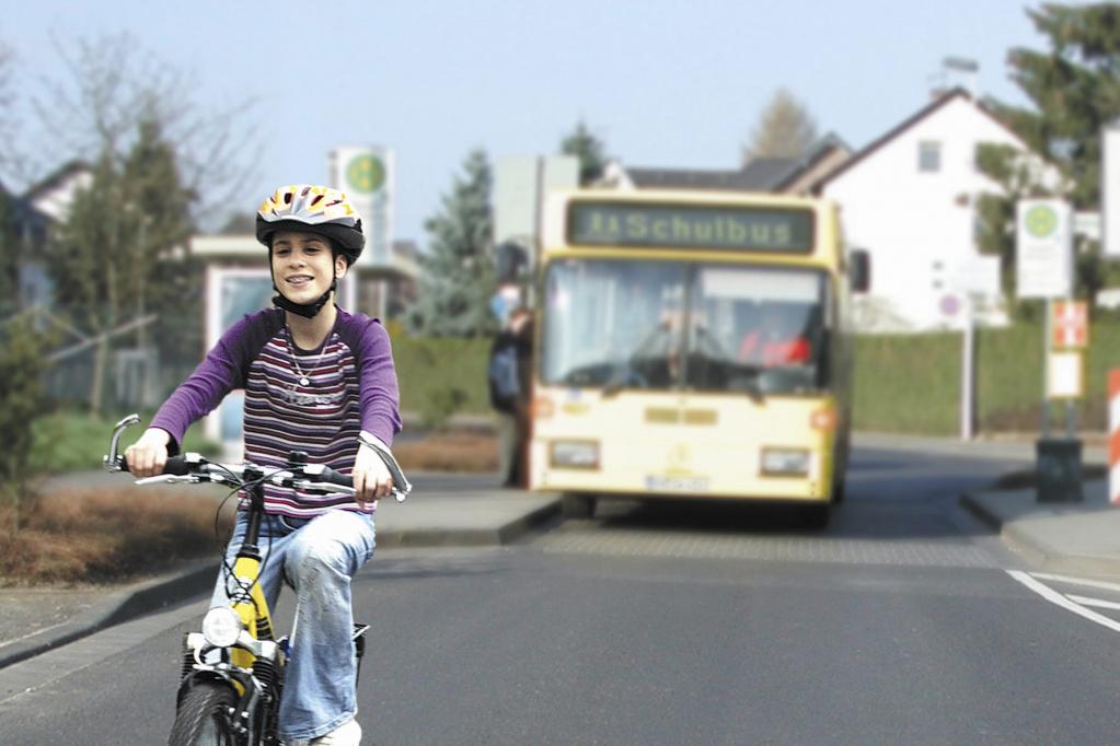 Recht: Radfahrer sollten in der Regel auf der Straße fahren 