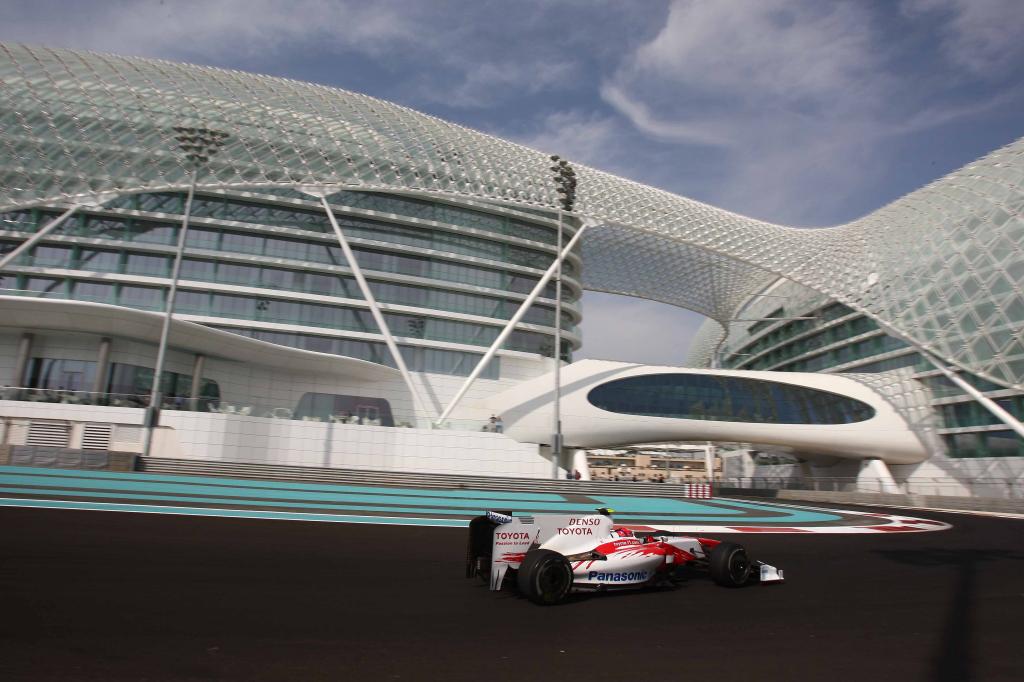 Tolles Rennen von Kamui Kobayashi in Abu Dhabi