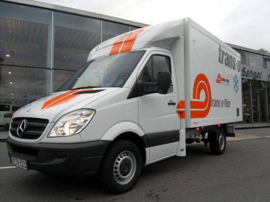 Trans-o-flex erhielt 100 Mercedes-Benz Sprinter mit Kühlaufbau