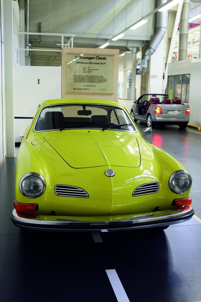 Volkswagen Karmann Ghia (1974).