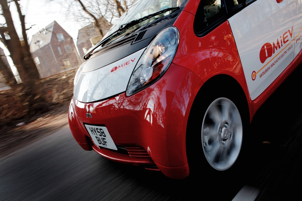 i-MiEV in 