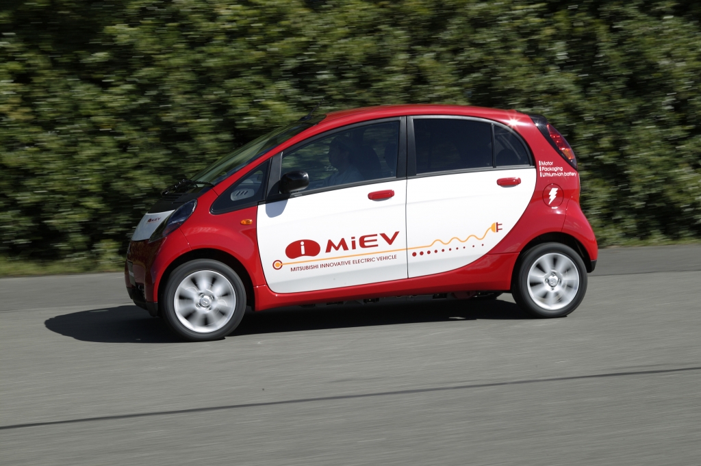 i-MiEV in 
