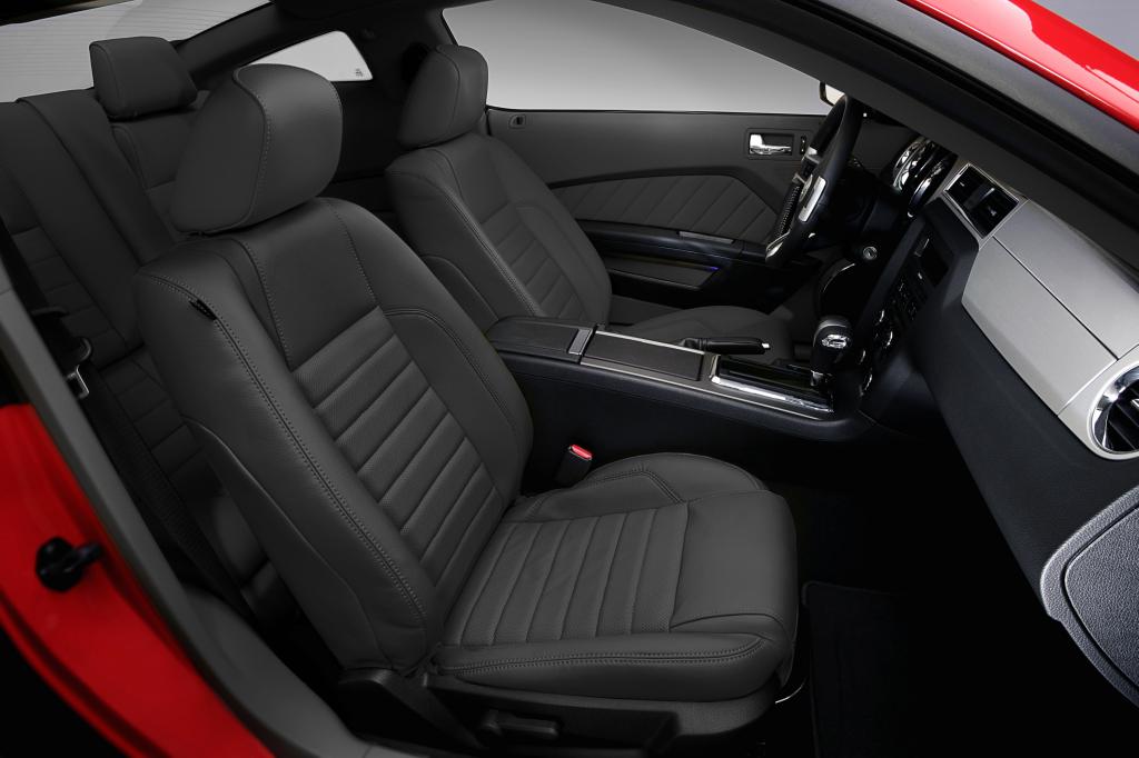 2011 Ford Mustand GT.