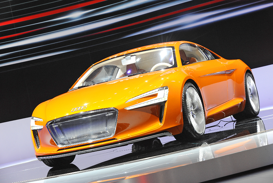 Audi e-tron.