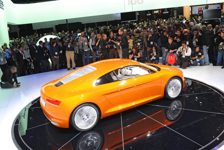 Audi e-tron.