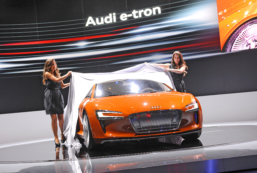 Audi e-tron.