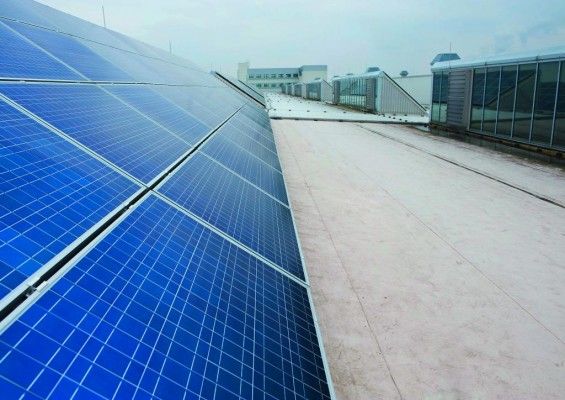 Audi stellt Dächer für Photovoltaik-Anlagen zur Verfügung