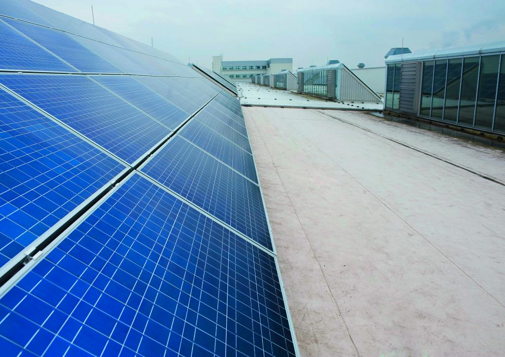 Audi stellt Dächer für Photovoltaik-Anlagen zur Verfügung