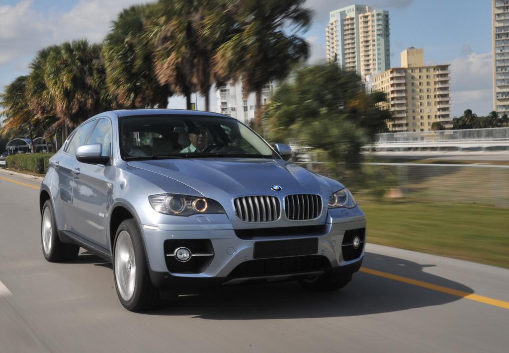 BMW Activehybrid X6.