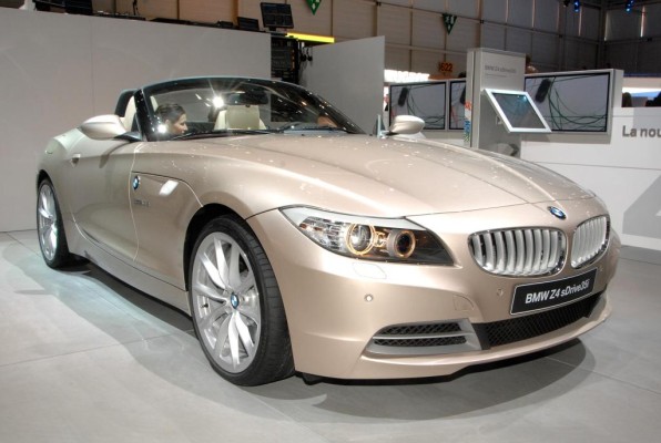 BMW Group bedient Absatz-Aufwärtstrend auch im November