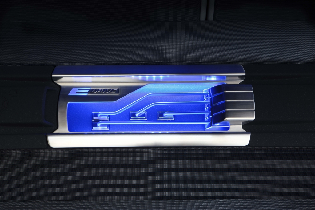 BMW zeigt erste Elektroauto-Vision 