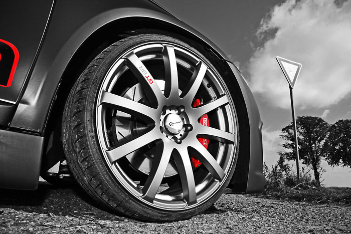 Black Rocco by MR Car Design mit 370 PS