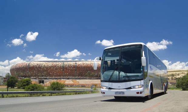 Daimler liefert 460 Mercedes-Benz-Busse für die Fußball-WM