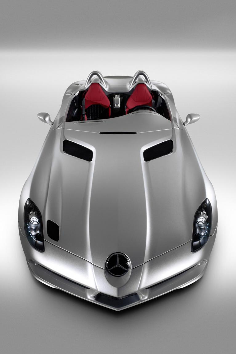 Die letzen Exemplare des Mercedes SLR rollen vom Band - Bild 1