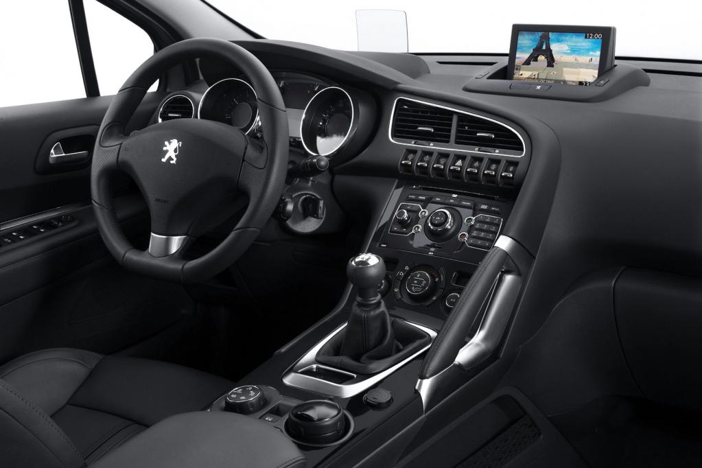 Fahrbericht Peugeot 3008: Stilmix für die Kompaktklasse - Bild(4)