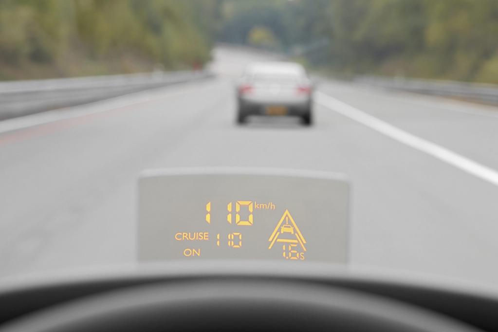Fahrbericht Peugeot 3008: Stilmix für die Kompaktklasse - Bild(6)