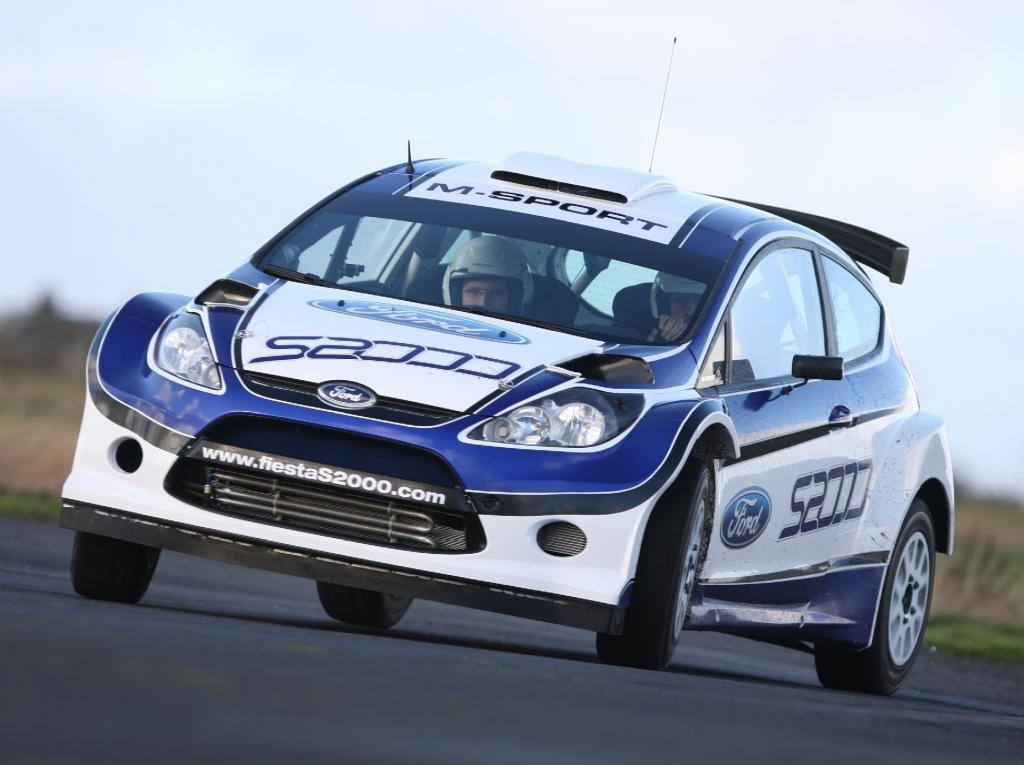 Ford Fiesta S2000.