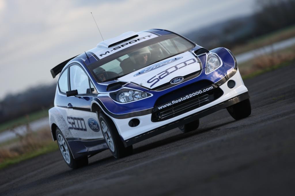 Ford Fiesta S2000.