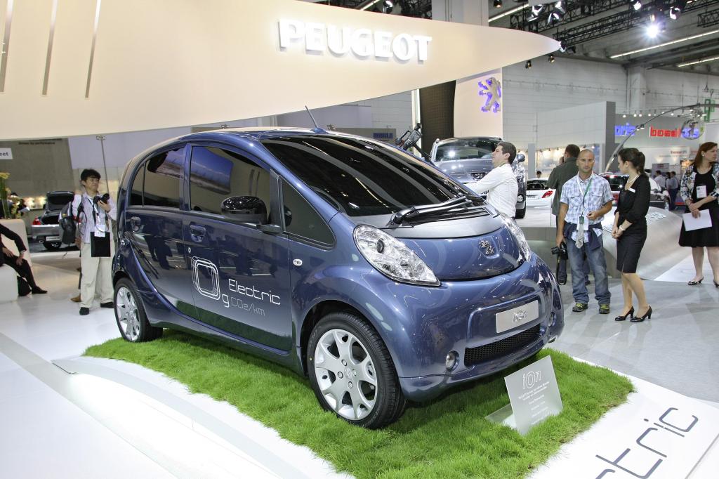 Hälfte der verkauften Peugeot liegt unter 130 Gramm CO2 pro Kilometer