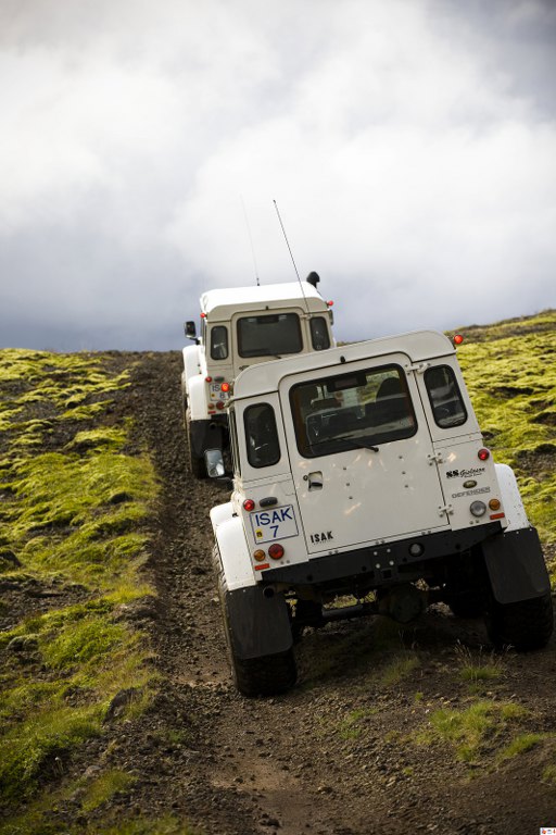 ISAK Defender: Arktische (Allrad-)Abenteuer