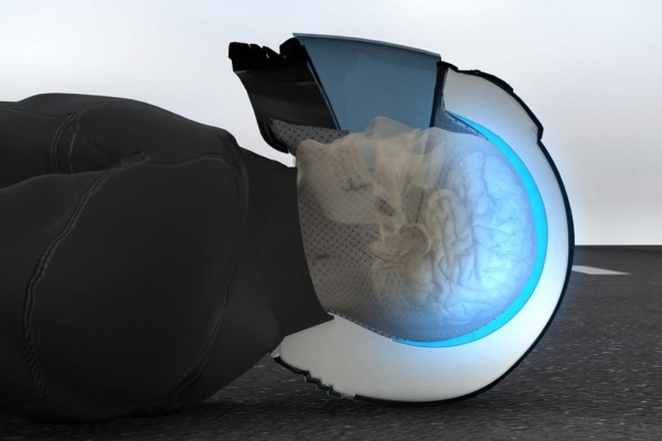 Kühl-Helm gegen Hirnschäden bei Motorradfahrern 