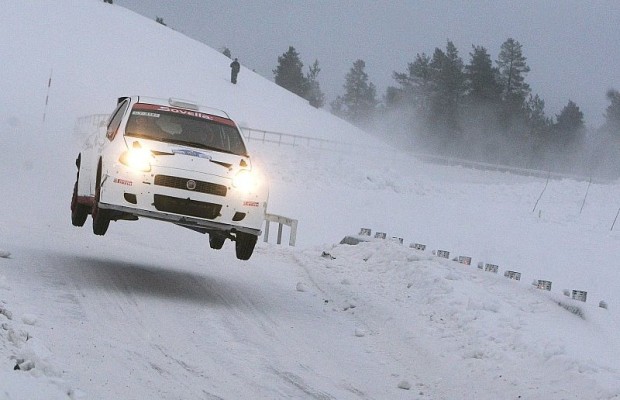 Kimi R&auml;ikk&ouml;nen mit Arctic Rallye Start: Gute Resultate bieten Chance auf Werksteam