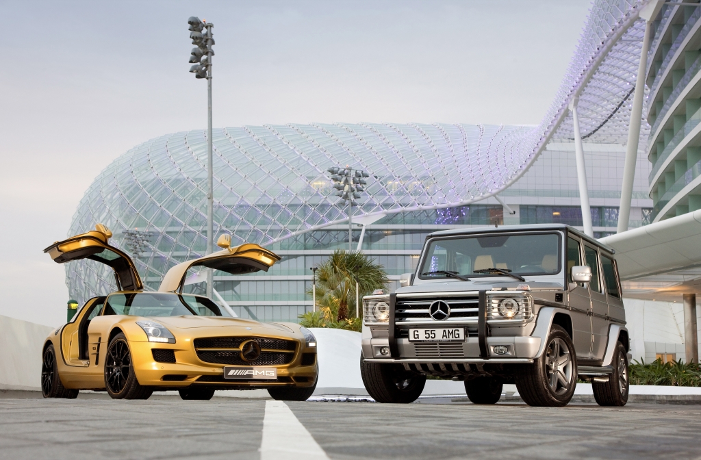 Mercedes-Benz SLS AMG Desert Gold und Mercedes-Benz G 55 AMG KOMPRESSOR 