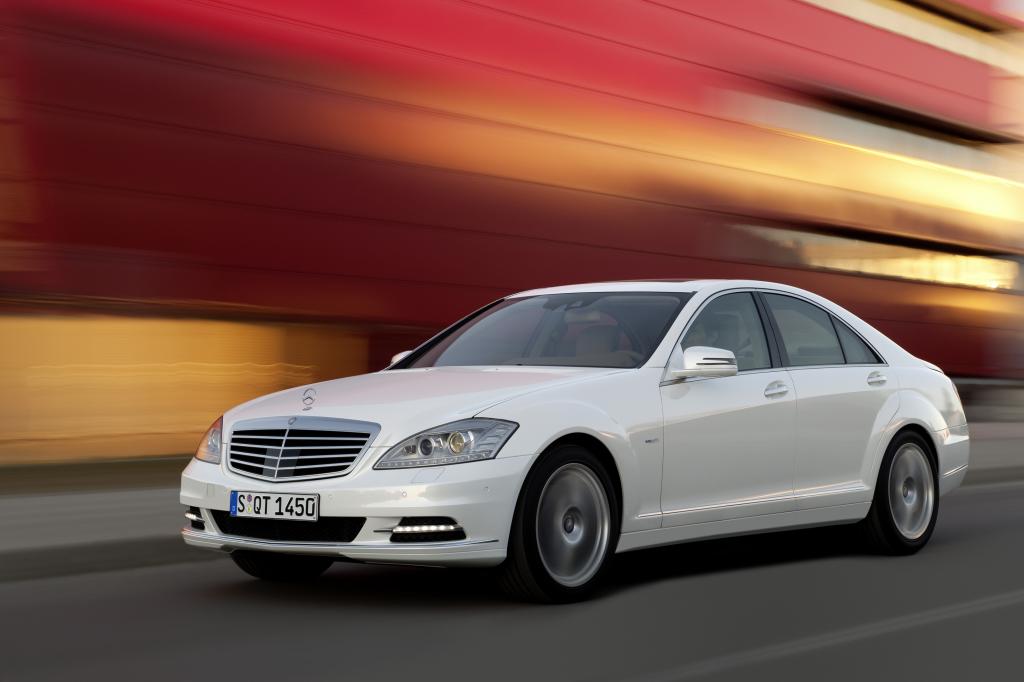Mercedes macht über 60 Prozent Plus in China