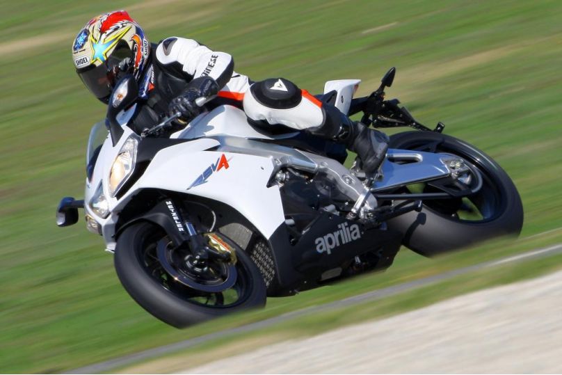 Motorrad-Präsentation Aprilia RSV4R: Edelrenner aus Italien 