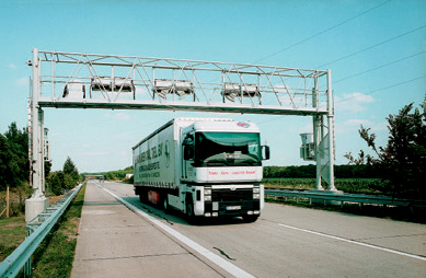 Per elektronischer Maut zum gläsernen Autofahrer?