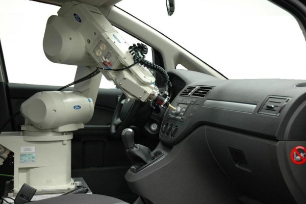 Roboter ''erfühlen'' Fahrzeuginnenräumen  