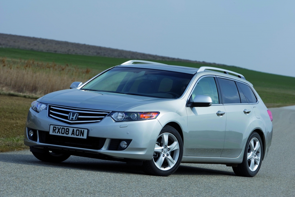 Taxi-Spezial: Honda Accord Tourer Diesel mit 5-Gang-Automatik und Taxi-Paket 20.690 Euro