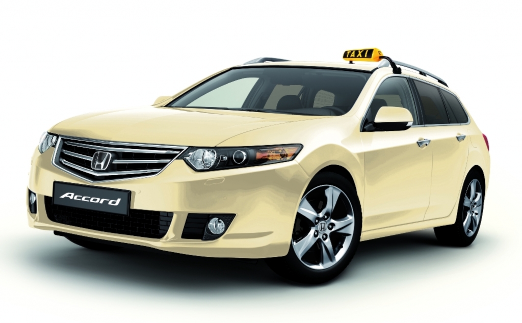 Taxi-Spezial: Honda Accord Tourer Diesel mit 5-Gang-Automatik und Taxi-Paket 20.690 Euro