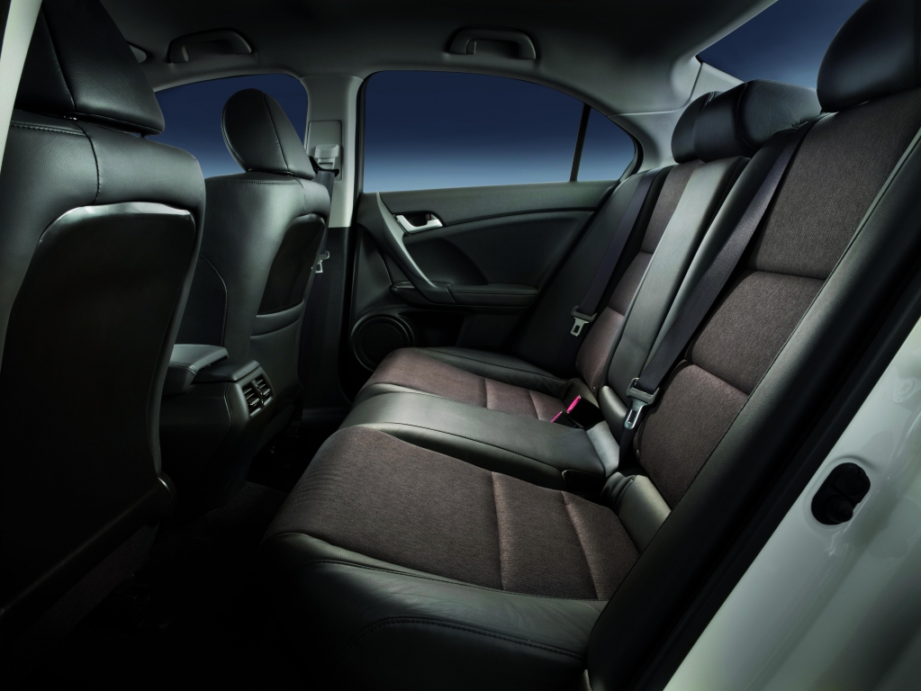Taxi-Spezial: Honda Accord Tourer Diesel mit 5-Gang-Automatik und Taxi-Paket 20.690 Euro