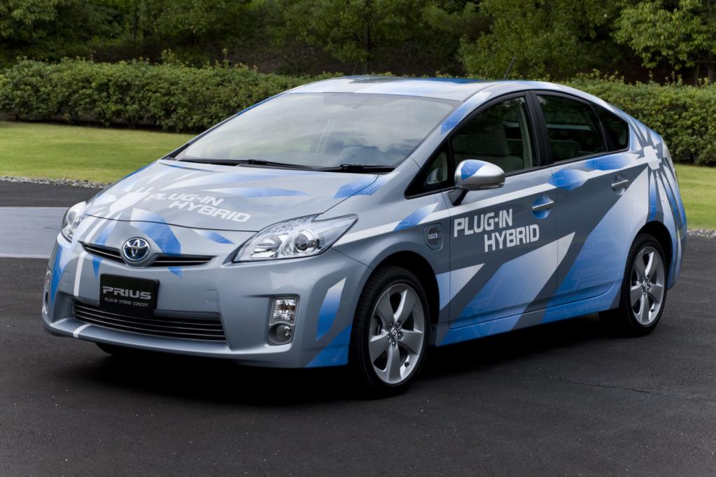 Toyota Prius Plug-in startet in Straßburg 