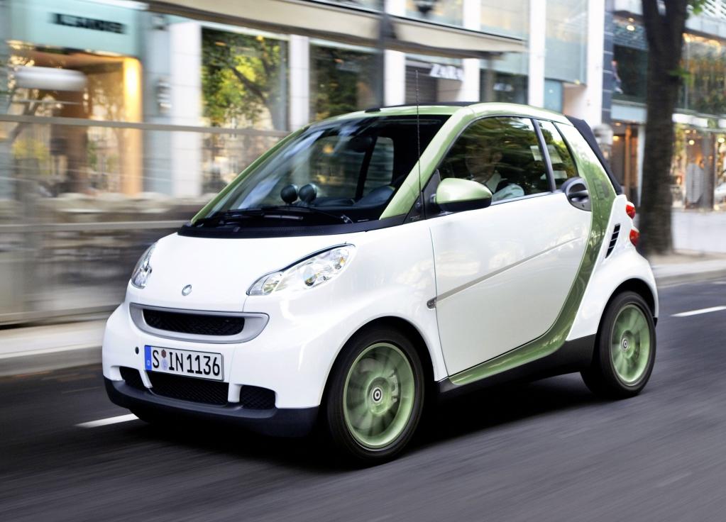 Zehn Smart Fortwo electric drive für Monaco