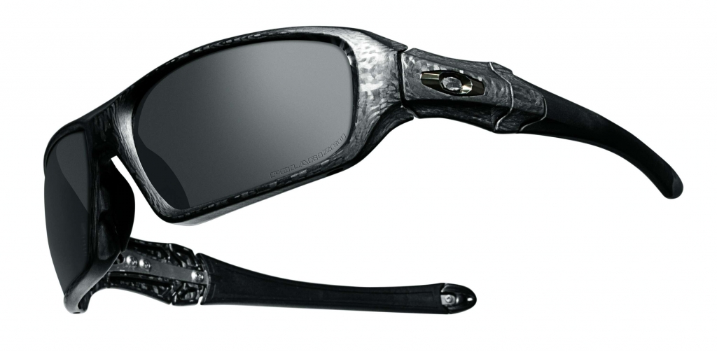 Abt Sportsline kooperiert mit Luxusbrillenhersteller Oakley 