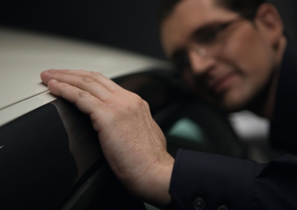 Audi A1: Design – Wie aus einem Guss | Jürgen Löffler, Audi A1 Exterieur-Designer zeigt den Dachkontrastbogen