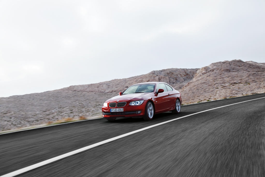 BMW 3er Reihe geht mit Modifikationen ins Modelljahr 2010