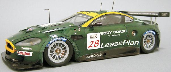 Der Aston Martin für jedermann, Bild von: www.extazaweb.sk/astonmartin/download.htm