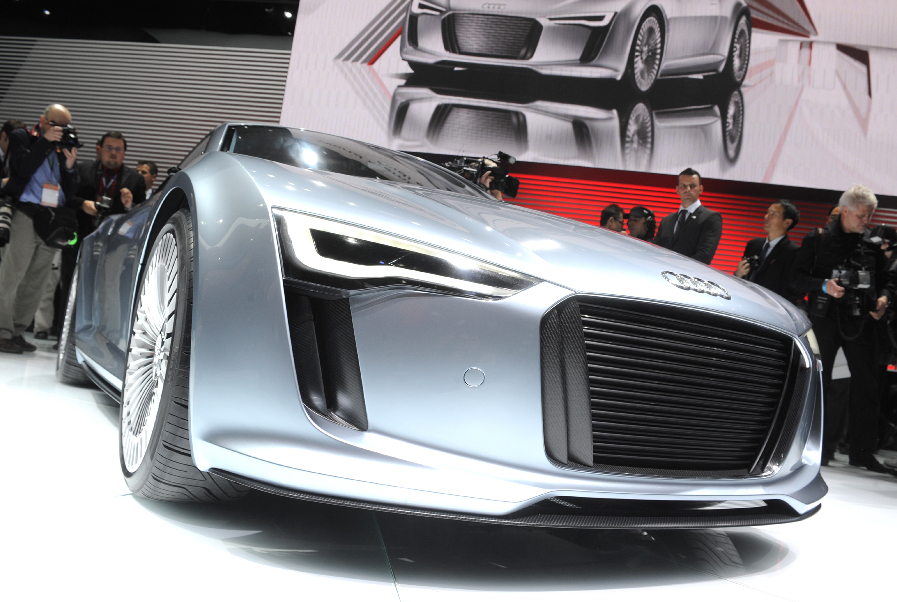 Detroit 2010: Audi zeigt weiteren E-tron