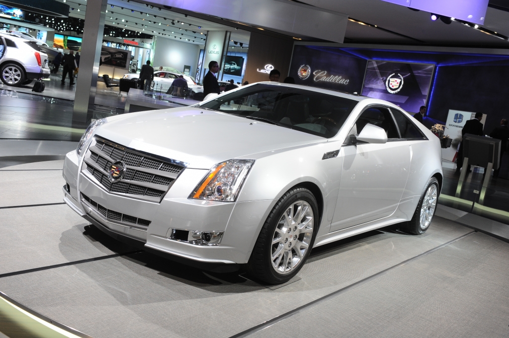 Detroit 2010: Cadillac präsentiert CTS-V Coupé ohne Türgriffe