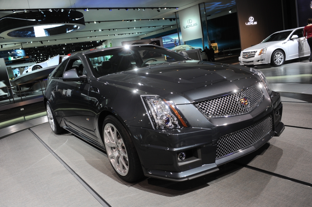Detroit 2010: Cadillac präsentiert CTS-V Coupé ohne Türgriffe