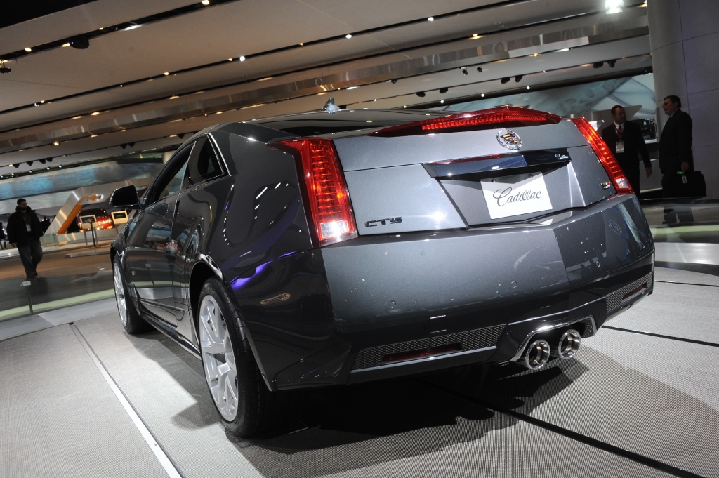 Detroit 2010: Cadillac präsentiert CTS-V Coupé ohne Türgriffe