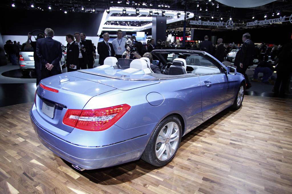Detroit 2010: Mercedes-Benz E-Klasse Cabrio ab sofort bestellbar