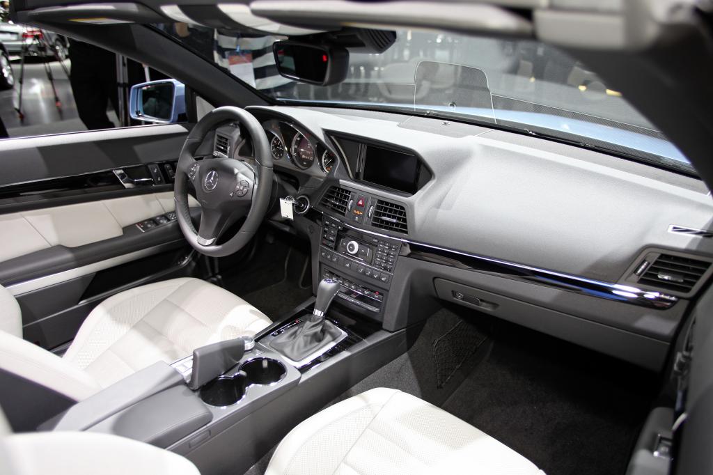 Detroit 2010: Mercedes-Benz E-Klasse Cabrio ab sofort bestellbar